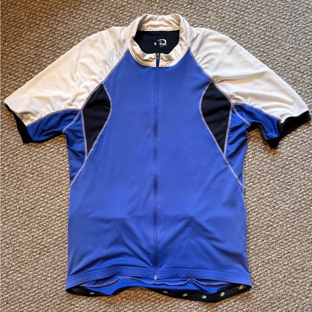 Summer weight cycling jersey Men’s Large